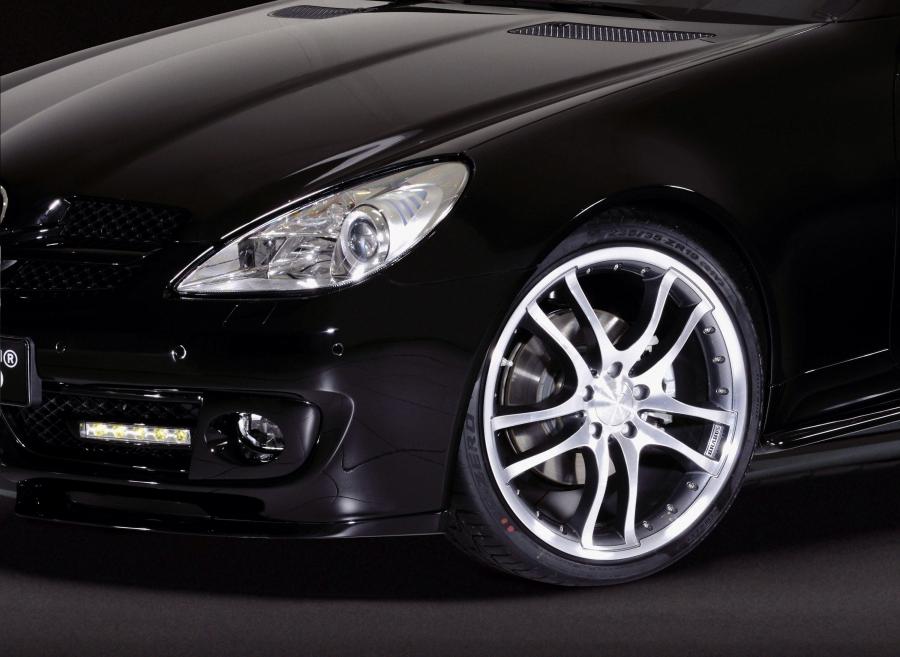  Mercedes-Benz SLK-R 171 by Brabus 2008 года  (фото 4 из 5)